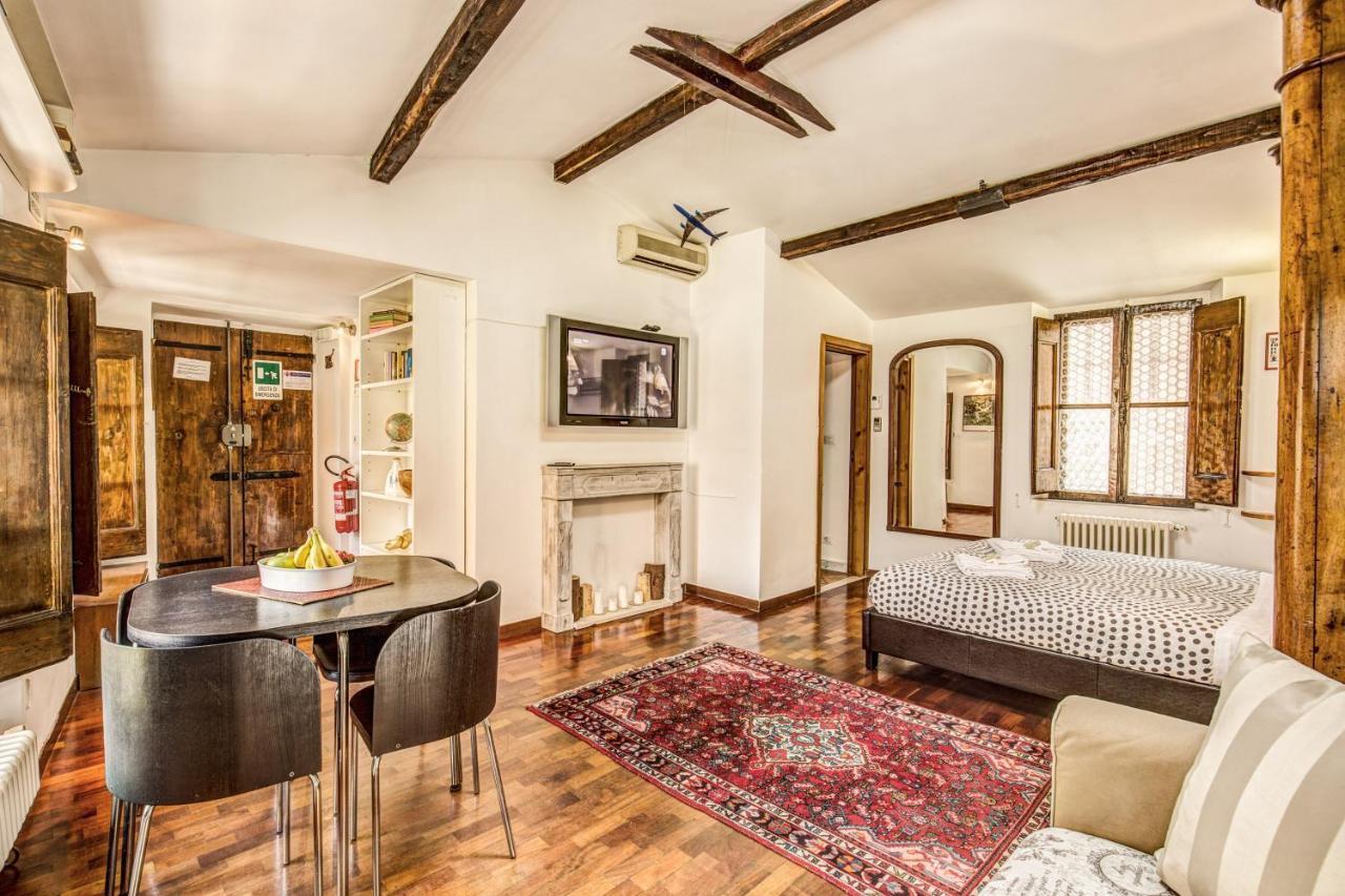 Homehouse Garofano - Rione Monti - Colosseum Rzym Zewnętrze zdjęcie